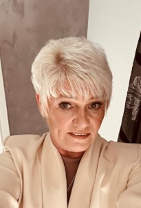 Mrs J Pratt